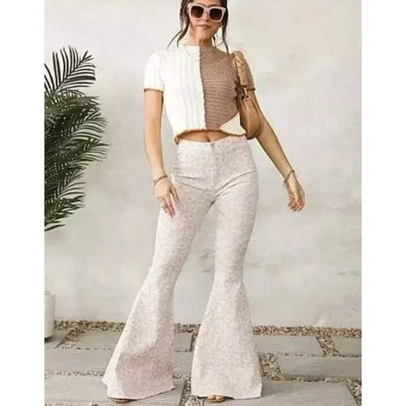 Peach Love 27 Hippie Floral High Rise Extreme Flare Leg Frayed Hem Jeans Y2K - Picture 3 of 9